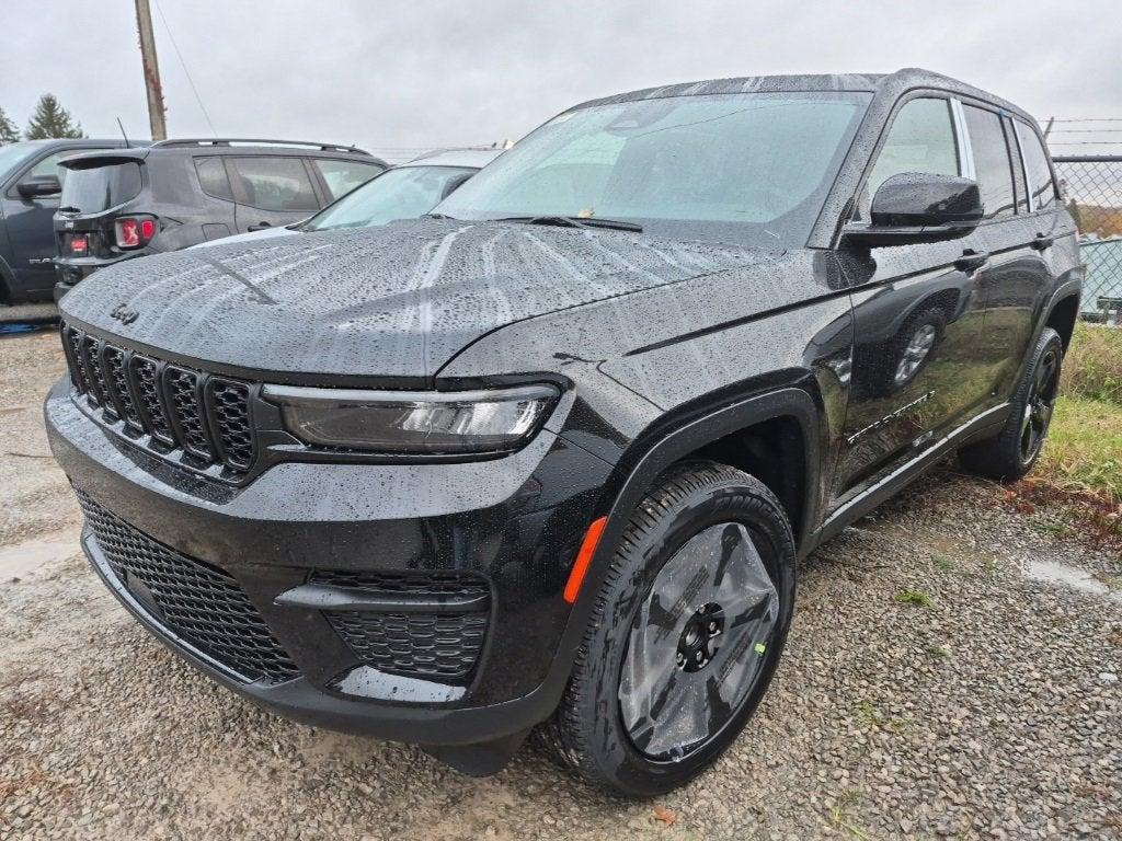 new 2025 Jeep Grand Cherokee car, priced at $43,150