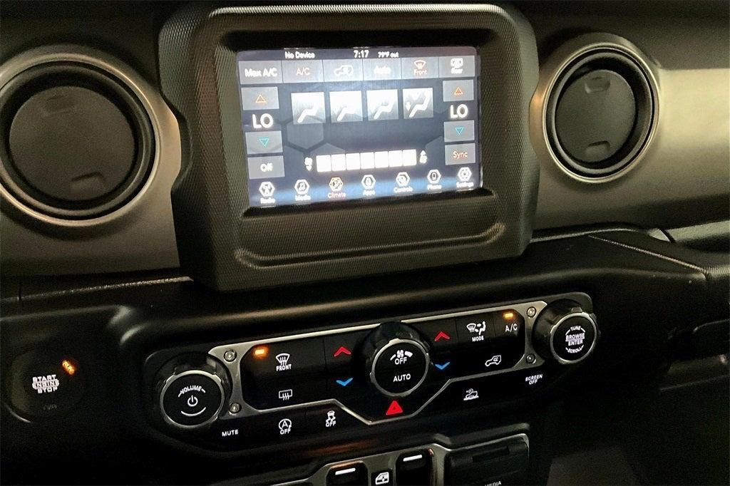 used 2022 Jeep Wrangler Unlimited car, priced at $30,900
