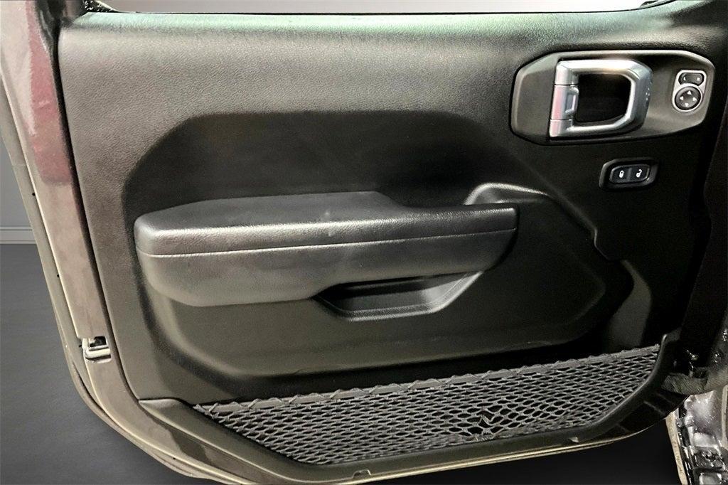 used 2022 Jeep Wrangler Unlimited car, priced at $30,900