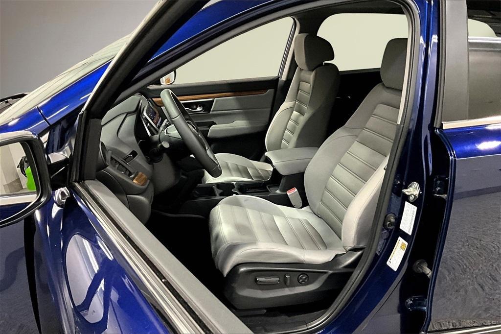 used 2018 Honda CR-V car, priced at $21,900