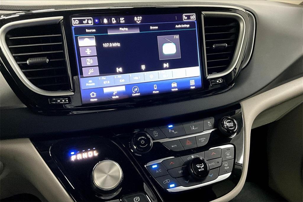 used 2023 Chrysler Pacifica car, priced at $24,500