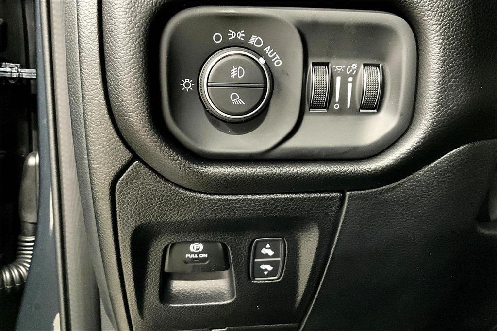 new 2025 Ram 1500 car, priced at $58,676