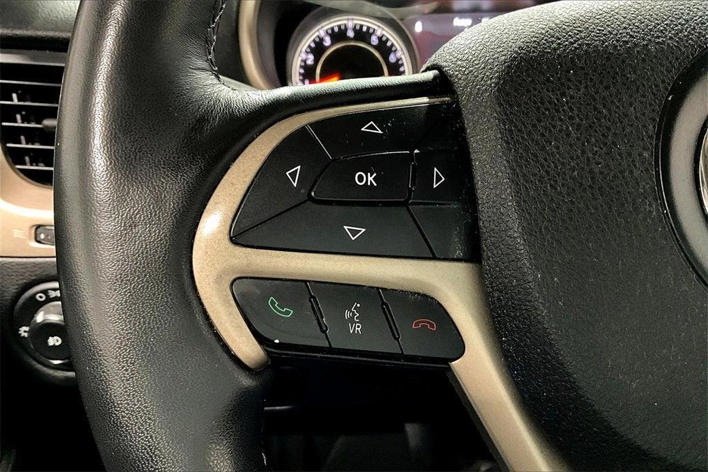 used 2015 Jeep Cherokee car, priced at $14,900