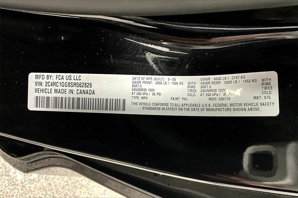 new 2025 Chrysler Pacifica car, priced at $52,736