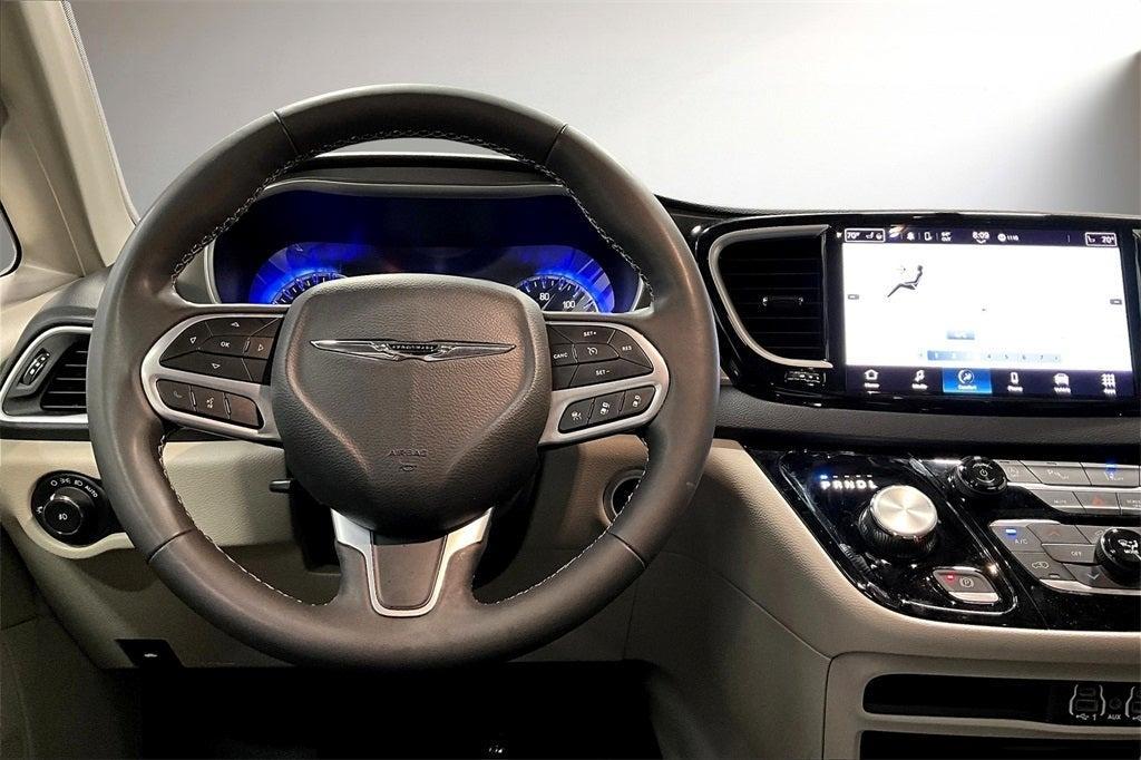 used 2023 Chrysler Pacifica car, priced at $24,300