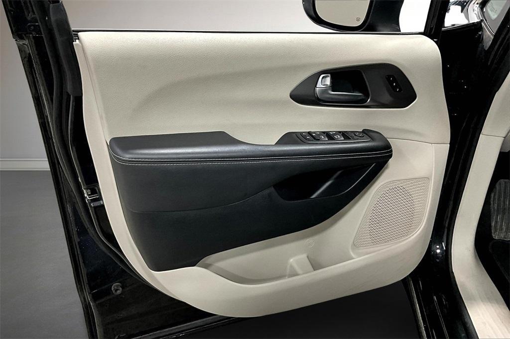used 2023 Chrysler Pacifica car, priced at $24,490