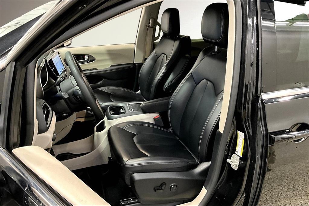 used 2023 Chrysler Pacifica car, priced at $24,490