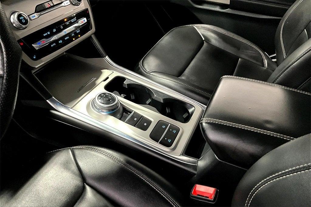 used 2023 Ford Explorer car, priced at $24,000