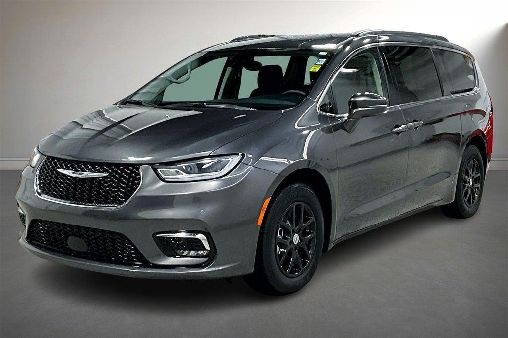 used 2022 Chrysler Pacifica car, priced at $23,310