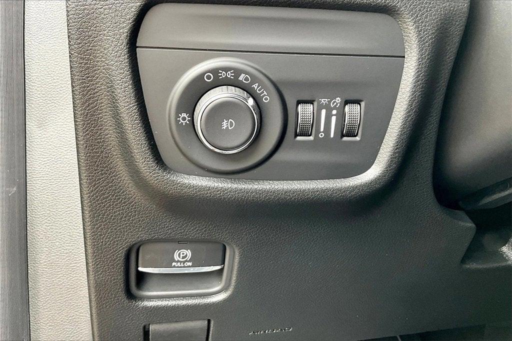 new 2025 Jeep Grand Cherokee L car, priced at $48,693