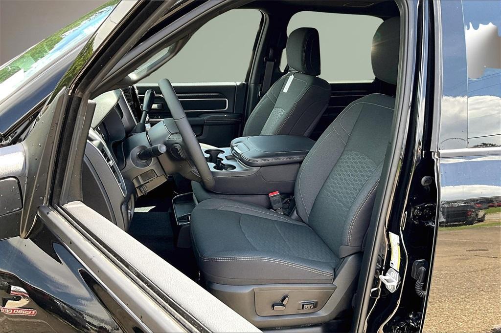 new 2025 Ram 2500 car, priced at $65,778