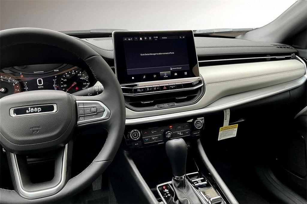new 2025 Jeep Compass car, priced at $31,108