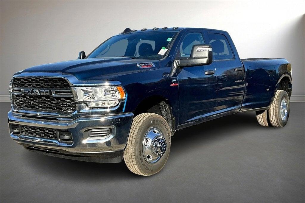 new 2024 Ram 3500 car, priced at $62,900