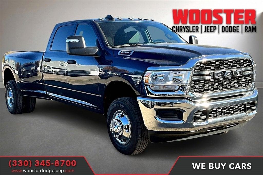 new 2024 Ram 3500 car, priced at $62,900