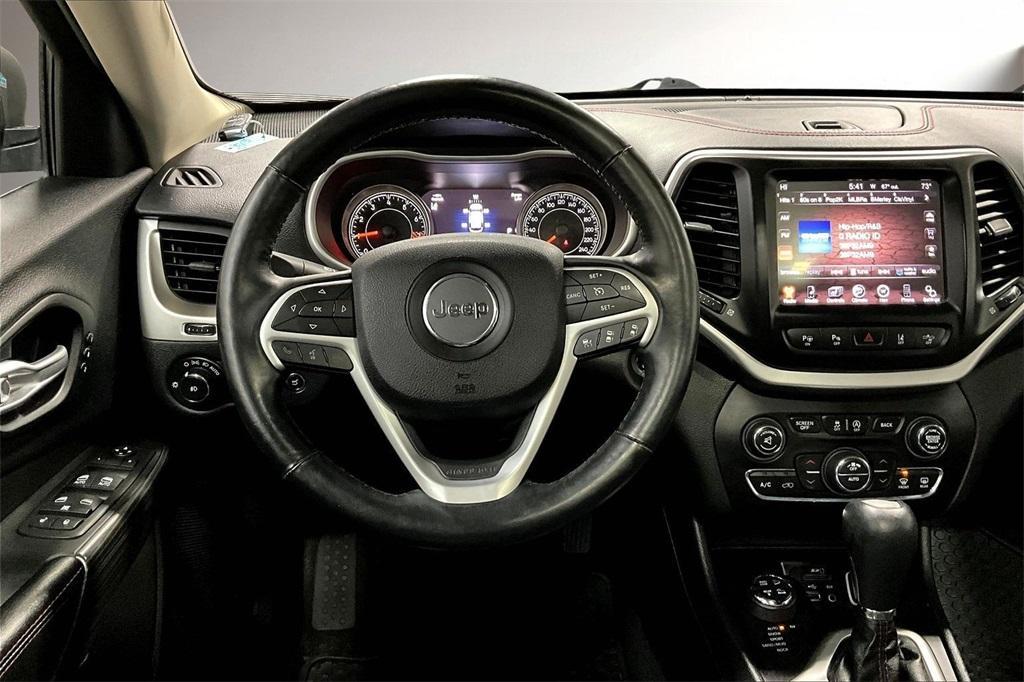 used 2015 Jeep Cherokee car, priced at $13,900