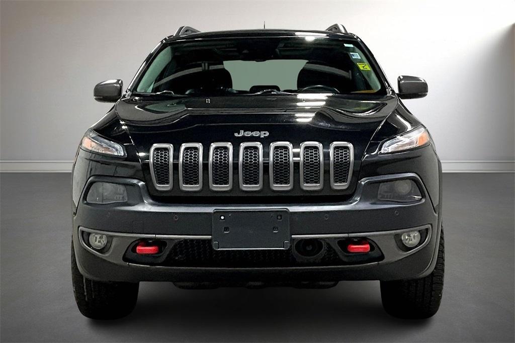 used 2015 Jeep Cherokee car, priced at $13,900