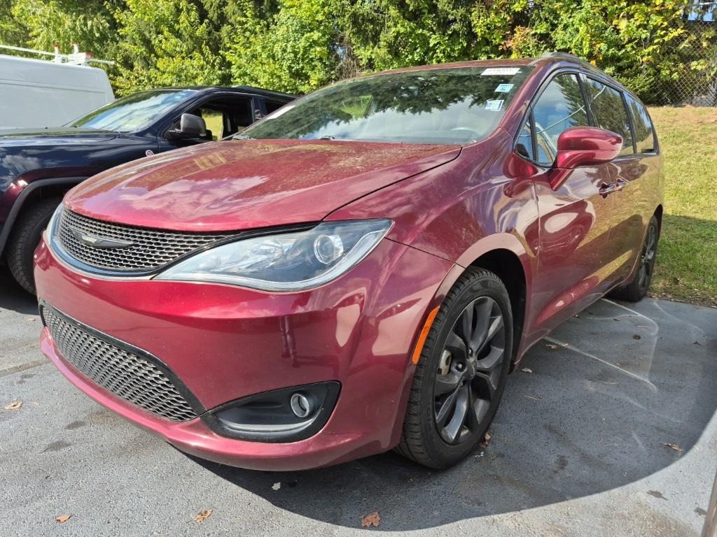 used 2019 Chrysler Pacifica car, priced at $20,900