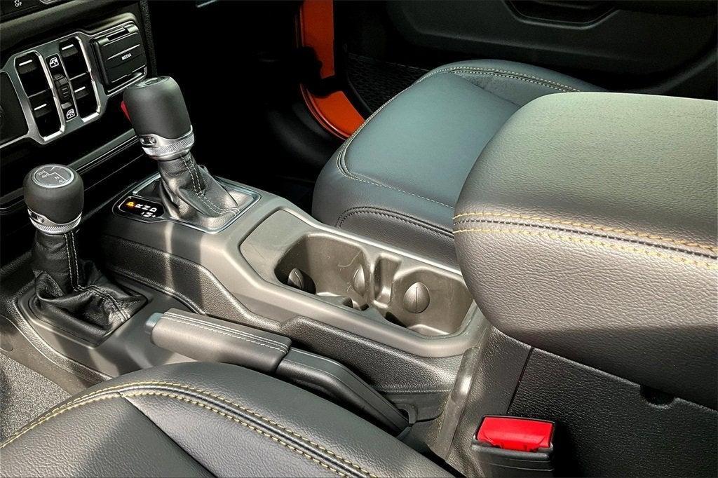 new 2025 Jeep Wrangler car, priced at $51,804