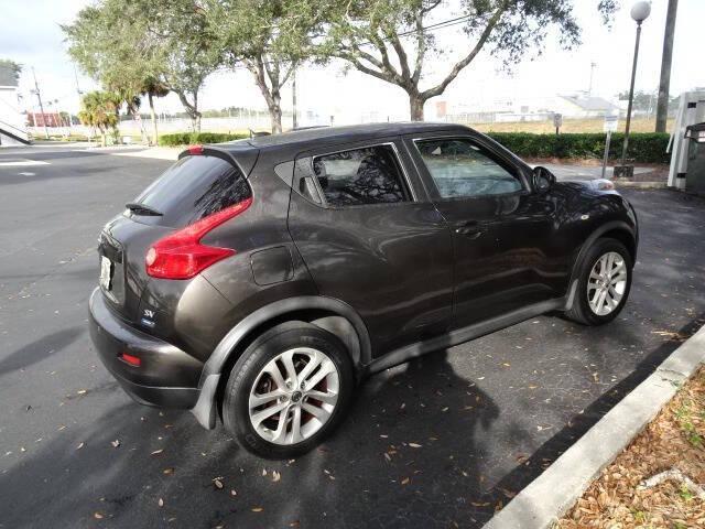 used 2013 Nissan Juke car, priced at $6,500