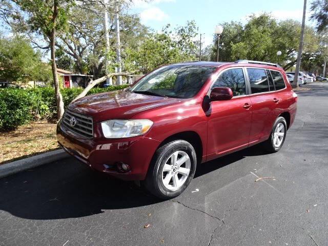 used 2010 Toyota Highlander car, priced at $11,000