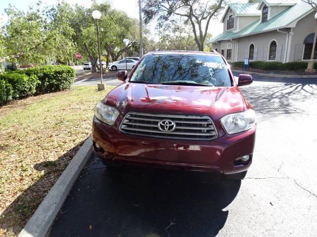 used 2010 Toyota Highlander car, priced at $11,000