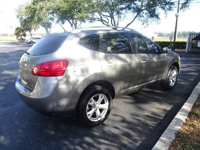 used 2009 Nissan Rogue car, priced at $5,500