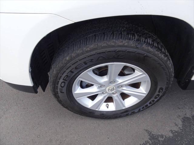 used 2011 Toyota Highlander car, priced at $8,700