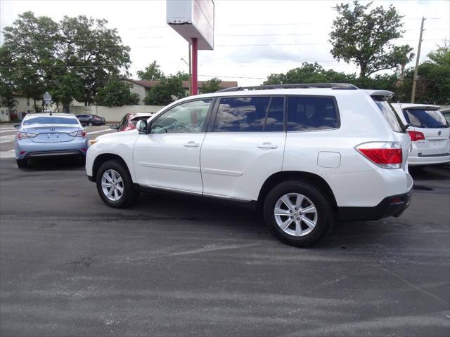 used 2011 Toyota Highlander car, priced at $8,700