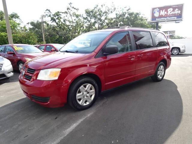 used 2009 Dodge Grand Caravan car, priced at $5,900
