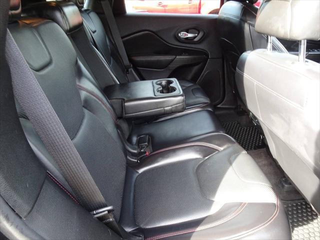 used 2016 Jeep Cherokee car, priced at $7,400