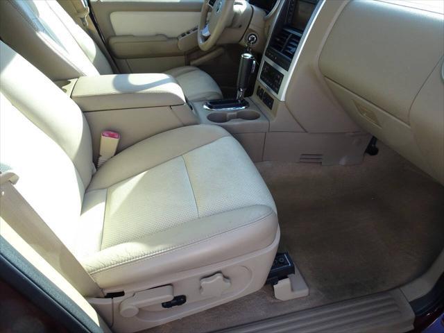 used 2007 Mercury Mountaineer car, priced at $5,500