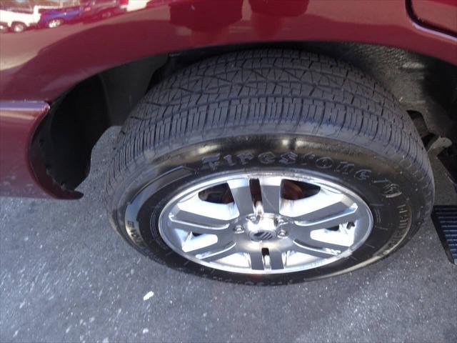 used 2007 Mercury Mountaineer car, priced at $5,500