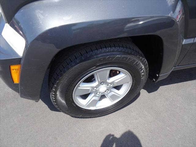 used 2011 Jeep Liberty car, priced at $5,500