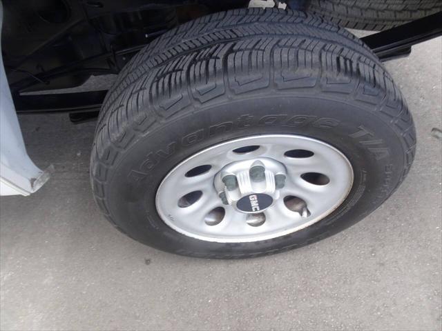 used 2013 GMC Sierra 1500 car, priced at $11,500