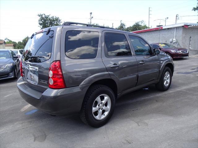 used 2005 Mazda Tribute car, priced at $3,900