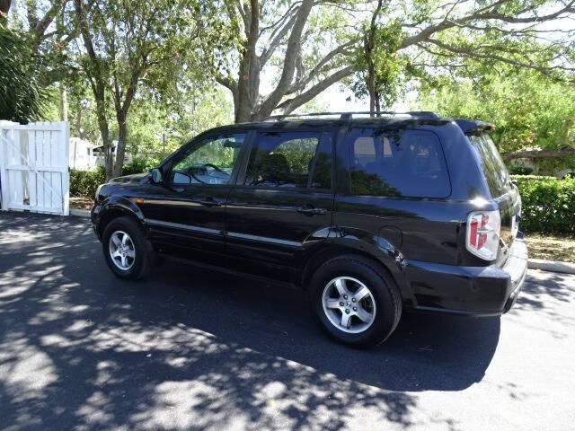 used 2006 Honda Pilot car, priced at $5,900