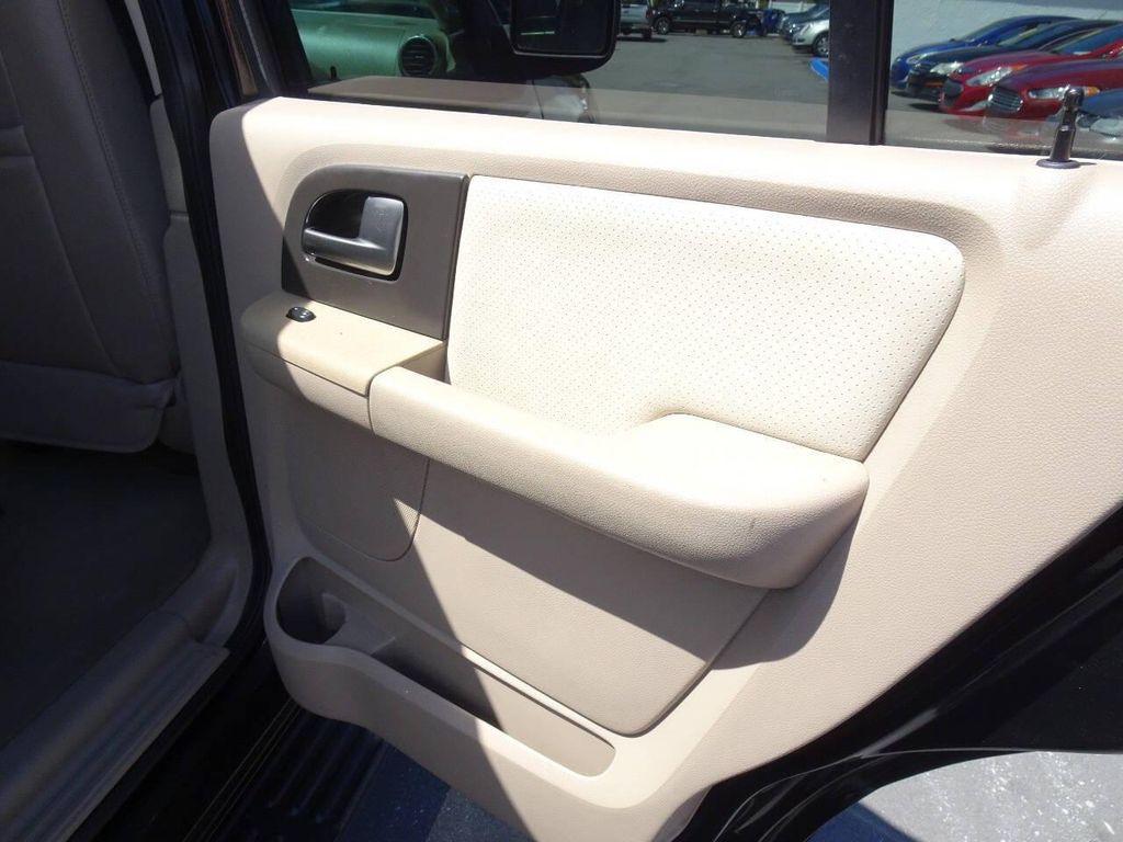 used 2004 Ford Expedition car, priced at $5,500
