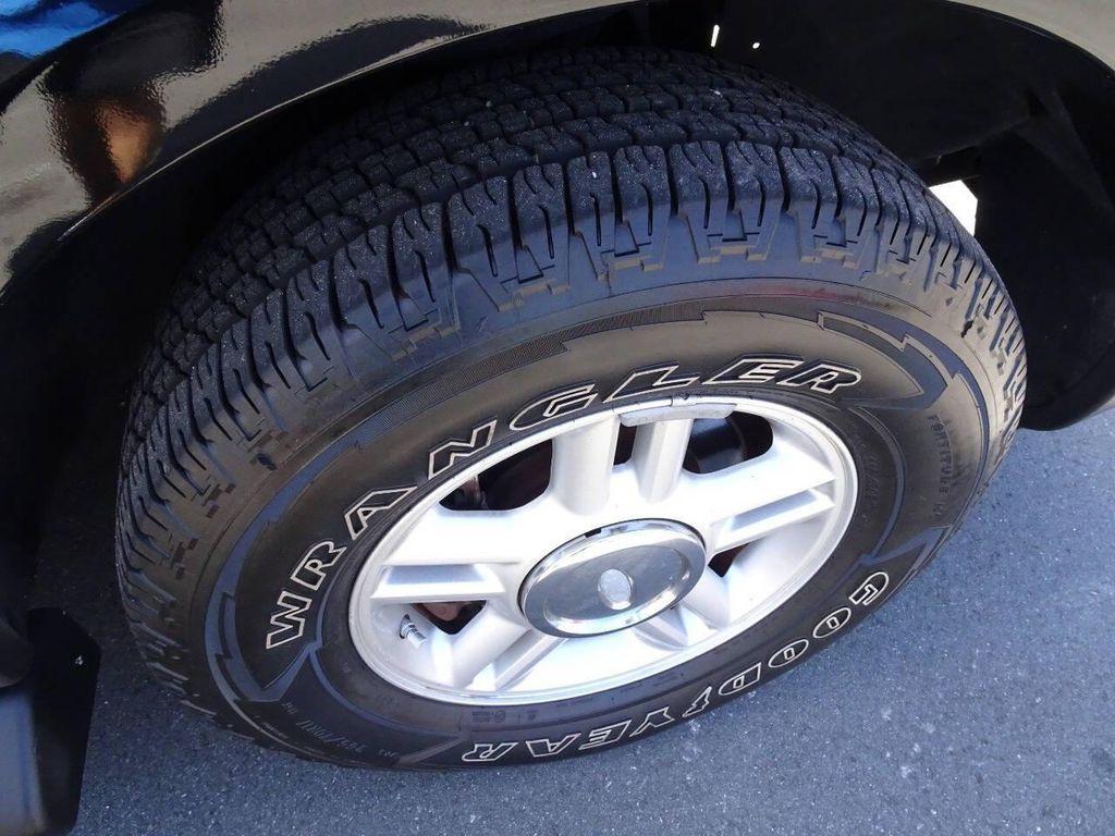 used 2004 Ford Expedition car, priced at $5,500