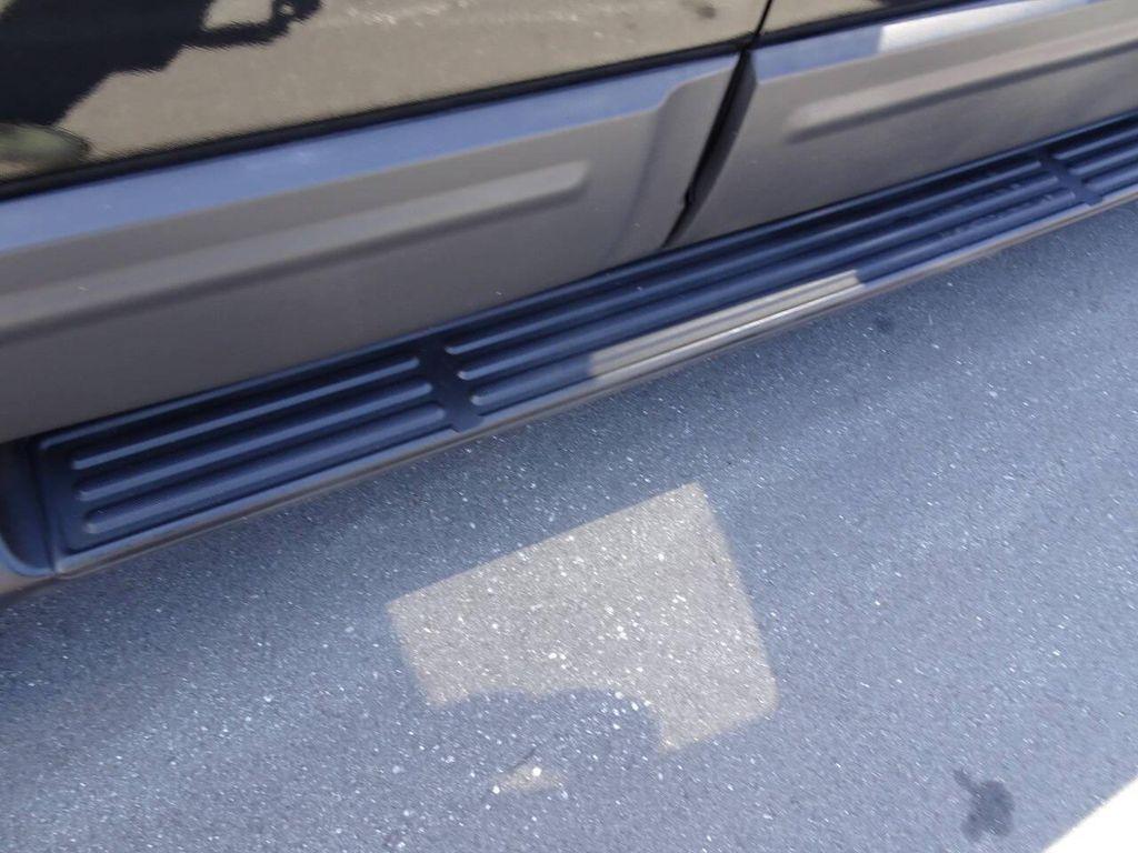 used 2004 Ford Expedition car, priced at $5,500