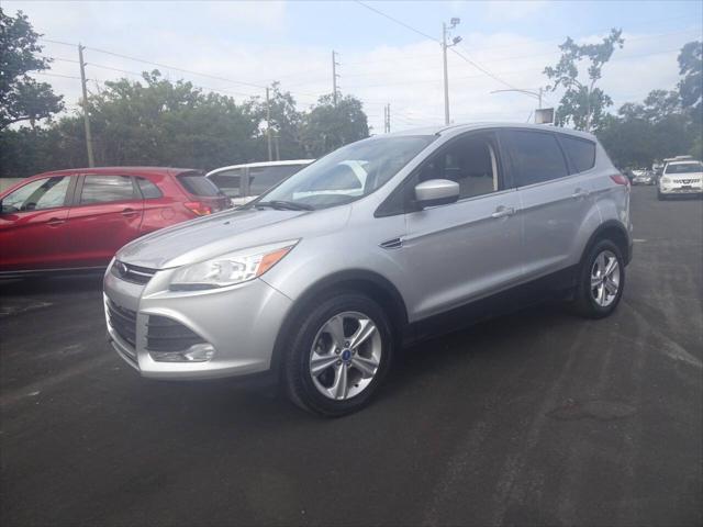 used 2013 Ford Escape car, priced at $5,400
