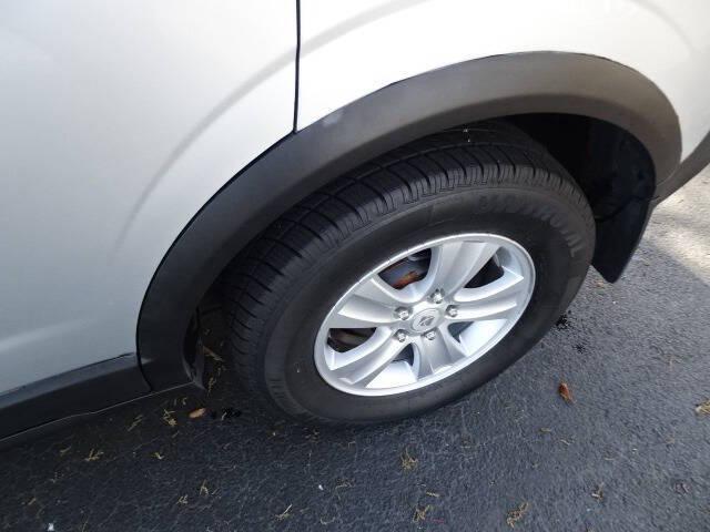 used 2009 Saturn Vue car, priced at $5,900