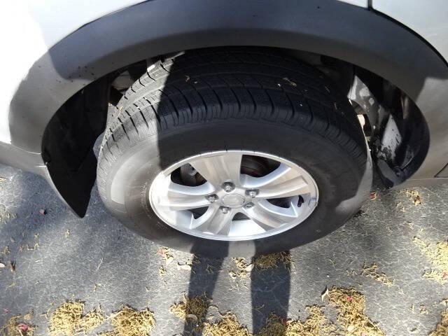 used 2009 Saturn Vue car, priced at $5,900