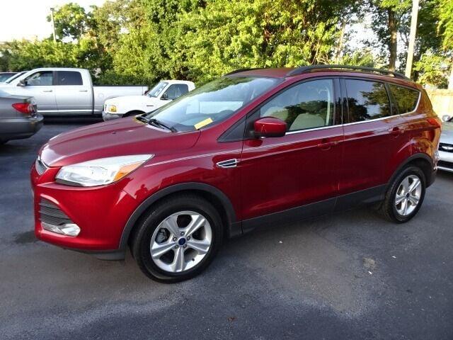 used 2015 Ford Escape car, priced at $5,900