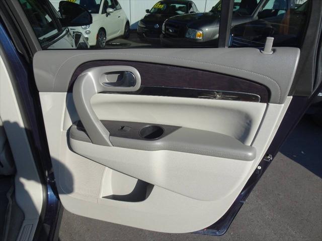 used 2015 Buick Enclave car, priced at $6,200