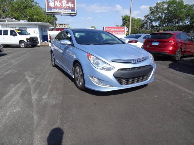 used 2015 Hyundai Sonata Hybrid car, priced at $8,200