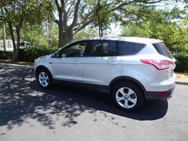 used 2013 Ford Escape car, priced at $6,500