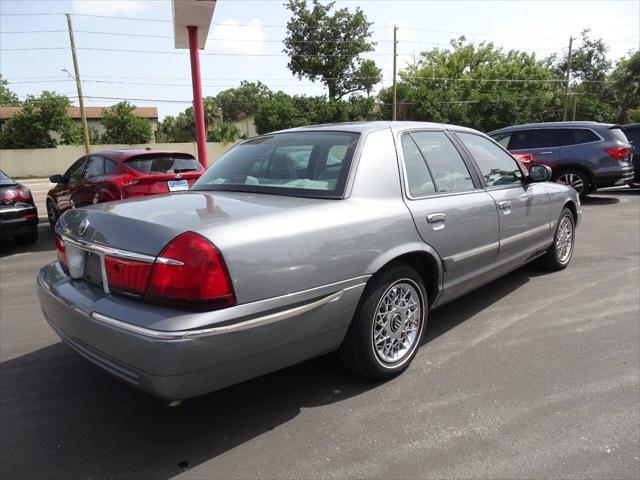 used 2000 Mercury Grand Marquis car, priced at $5,700