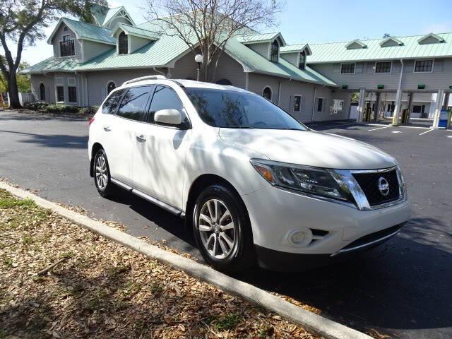 used 2014 Nissan Pathfinder car, priced at $6,700