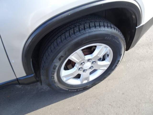 used 2012 GMC Acadia car, priced at $5,200