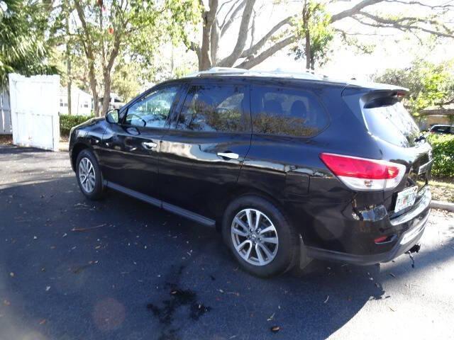 used 2016 Nissan Pathfinder car, priced at $9,200